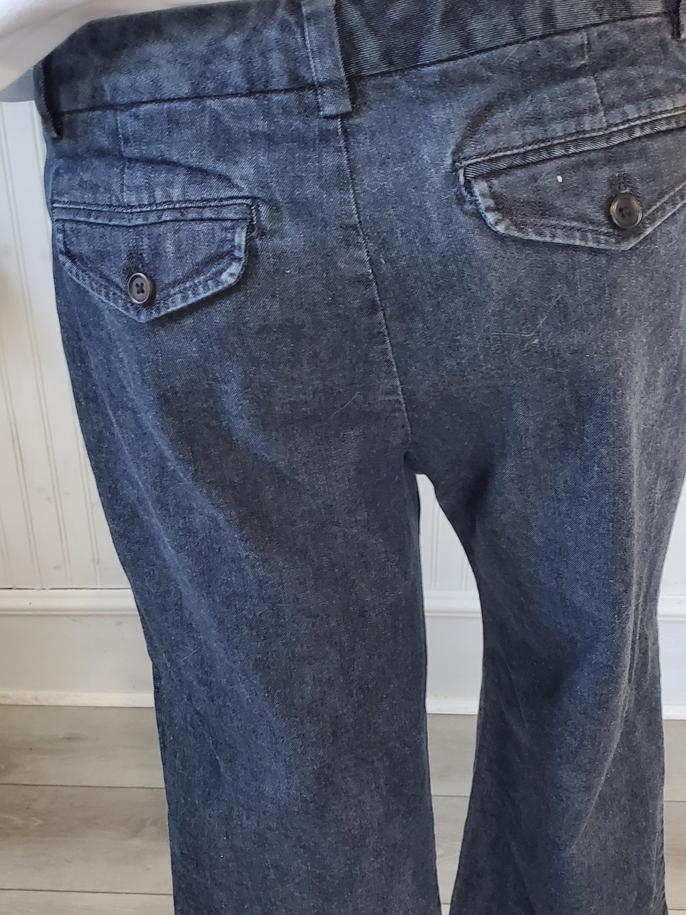 GAP Women's Charcoal Wide-Leg Jeans - Picture 5 of 5